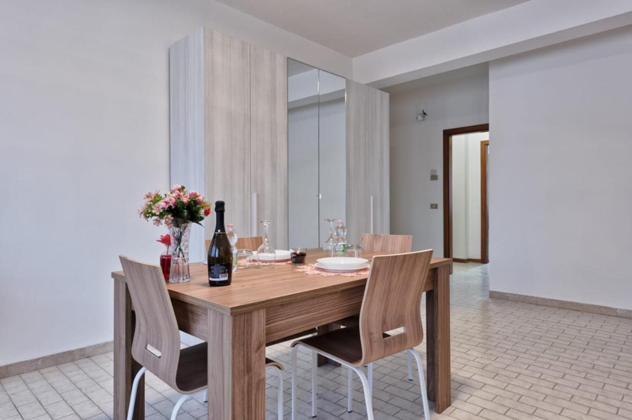 Zelo Venice Miramare Residence מראה חיצוני תמונה